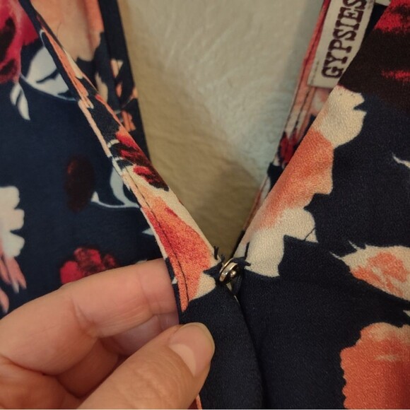 Gypsies And Moondust Long Sleeve Floral Print Romper Size Medium - Picture 7 of 16